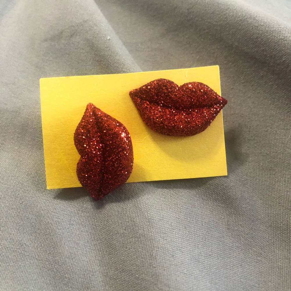 Red Sparkly Lip Earrings